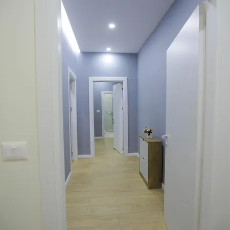 Apartament Arlis - Near North And South Terminal *